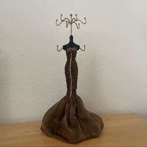 Mannequin Jewelry Stand